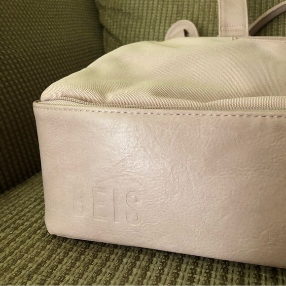 BRAND NEW! Beis The Weekender Bag Atlas Pink 16 x 19 x 10 - Picture 12 of 12